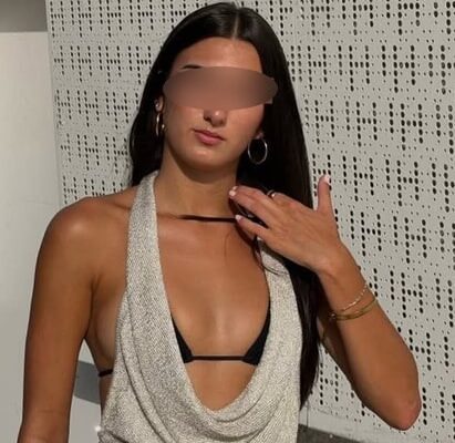 Plan cul Lunel d’une coquine qui veut se faire croquer
